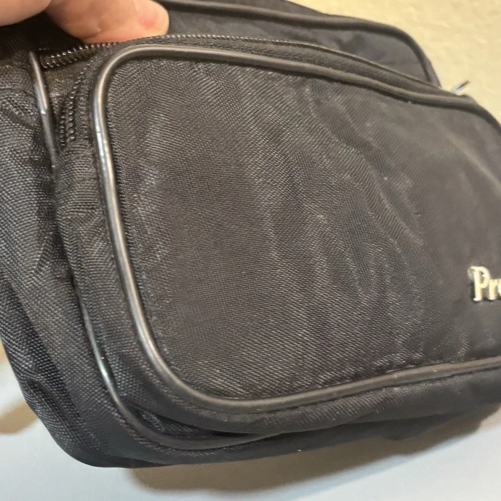 Profoto Black Camera Travel Bag Crossbody Adjustable 3 Sections‎ Zip Waterproof
